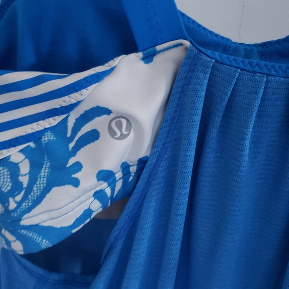 Lululemon tank top - Picture 4 of 5